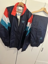 Adidas tuta jogging nuova con